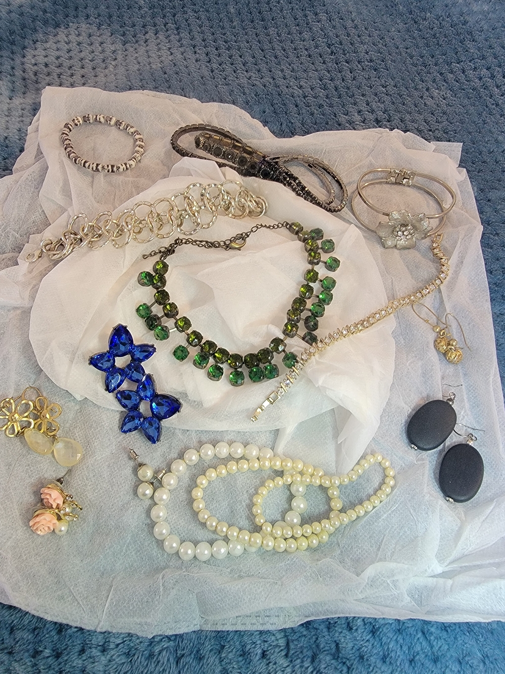 Women’s Mixed Jewelry Set Choker, Bracelets & Earrings